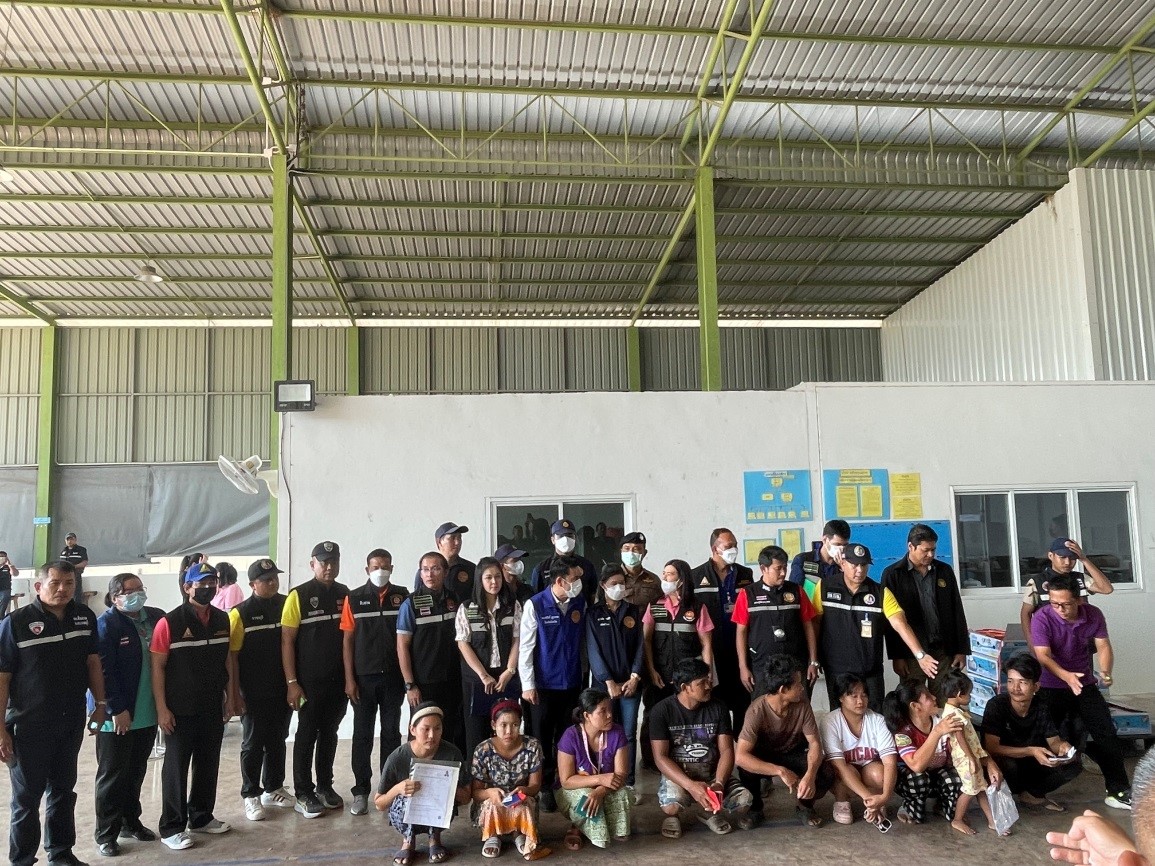 โครงการโรงงานสีขาว